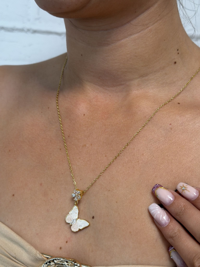 Collier Papillon nacré